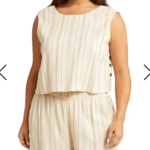Treasure & Bond Tops - NWT Treasure & Bond SIDE BUTTON REVERSIBLE TANK IN IVORY JANA STRIPE XL